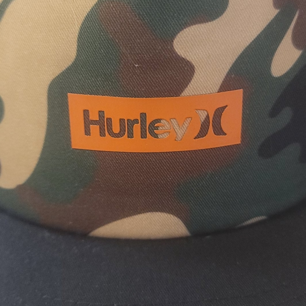 Hurley hat - Picture 2 of 4